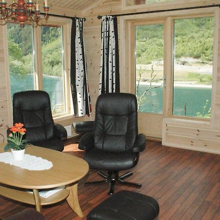 Two-Bedroom Holiday Home In Olden 3 Eksteriør billede