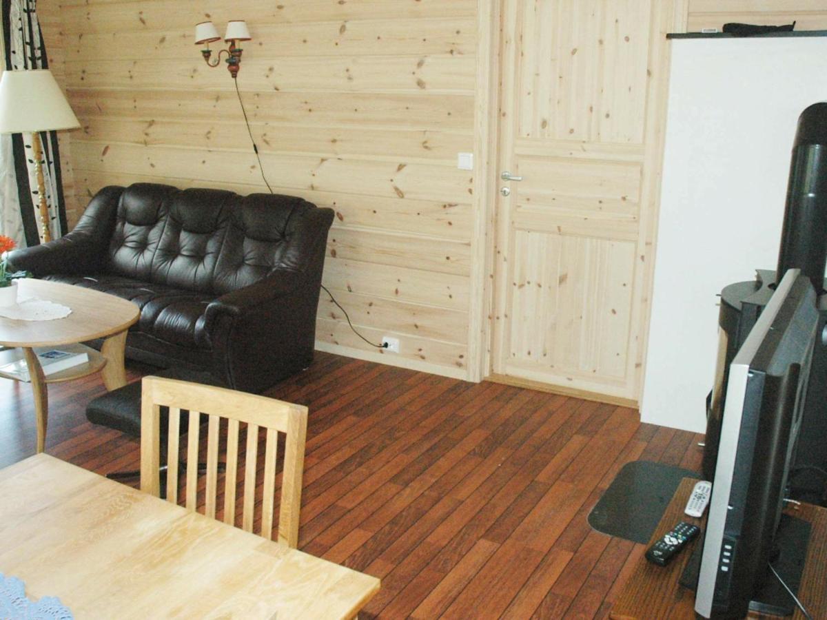 Two-Bedroom Holiday Home In Olden 3 Værelse billede