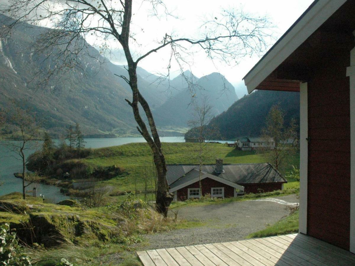 Two-Bedroom Holiday Home In Olden 3 Eksteriør billede